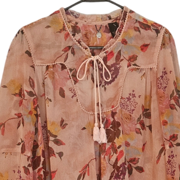 BKE Boutique Women's Floral Sheer  Top Size Size L - Picture 2 of 7